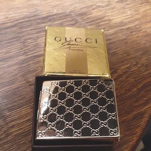 GUCCI GG NIB MIRROR COMPACT GOLD